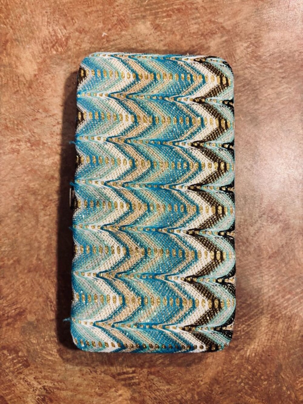 Chevron Pattern Clutch Wallet With Card Slots & Zippered Pocket - Blue Gold & Br